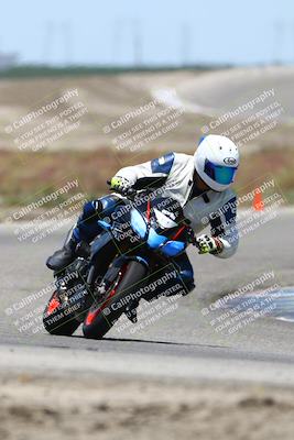 media/May-25-2025-Lets Ride (Sun) [[0ff033e448]]/C Group/1240pm (Riverside)/